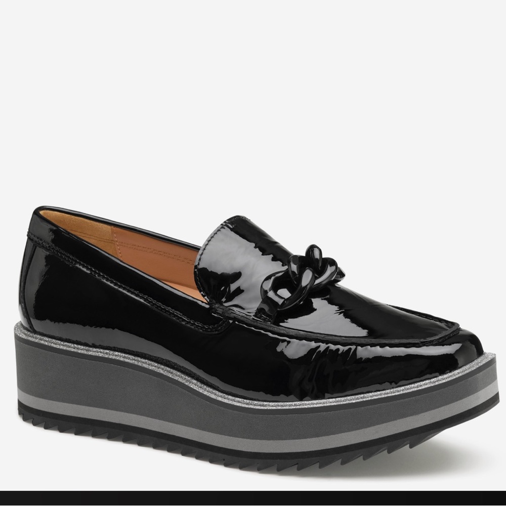 Johnston & Murphy Chain  Patent Leather Loafers Size 6